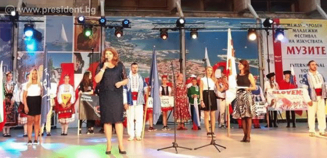 Вицепрезидентът: Културата е по-силна от политиката. Тя успява там, където политиката се проваля