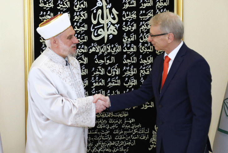 Премиерът към главния мюфтия: Ще имате стабилен партньор в лицето на държавата