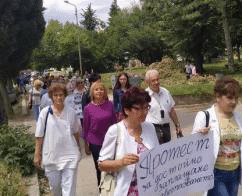 Омбудсманът Мая Манолова: В демократична България е недопустим натискът върху медицински сестри