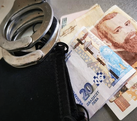 В резултат на предприети незабавни професионални действия служители от столичното Първо РУ разкриха измамна схема с възрастни хора