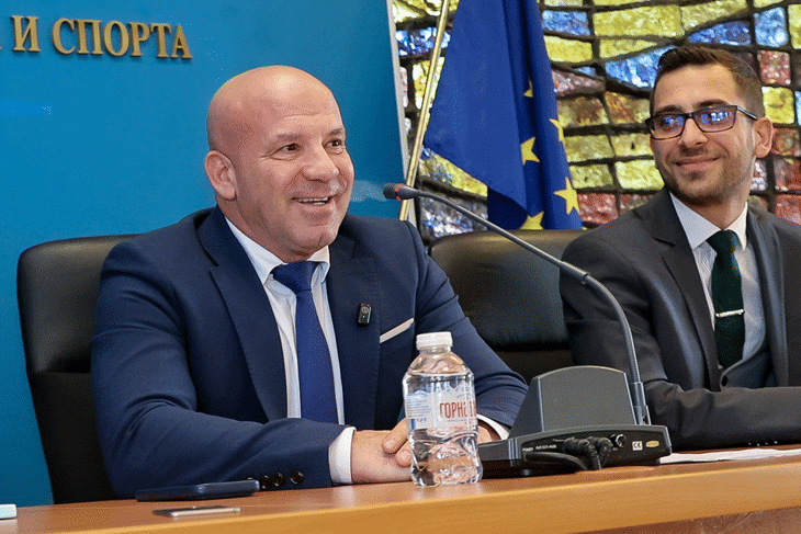 Министър Керязов пред представители на федерациите: Спортистите са в центъра на всички решения. Доверието между нас трябва да се гради с работа и резултати