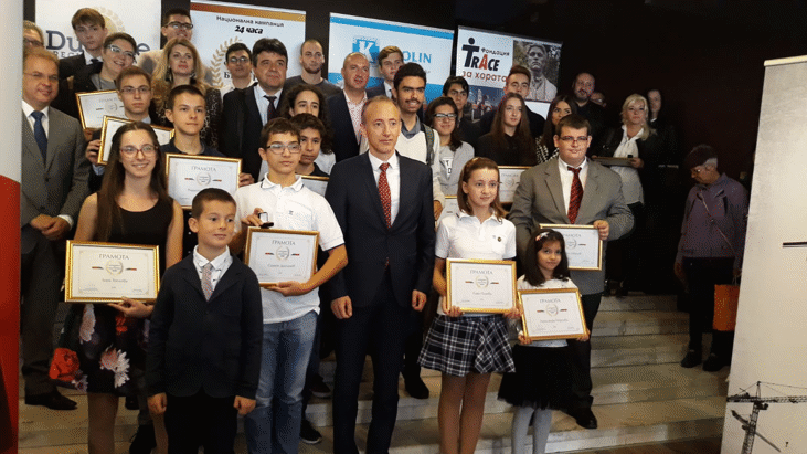 Министър Вълчев: Имаме Нужда Повече Ученици С Добри Резултати Да Стават Учители И Да Вдъхновяват Други Деца