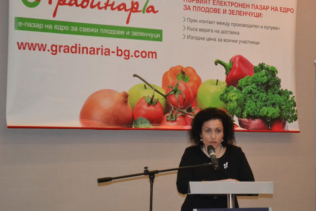 Министър Танева: Над 518 млн. лева по схемата за единно плащане на площ ще получат повече от 51 хиляди земеделски стопани