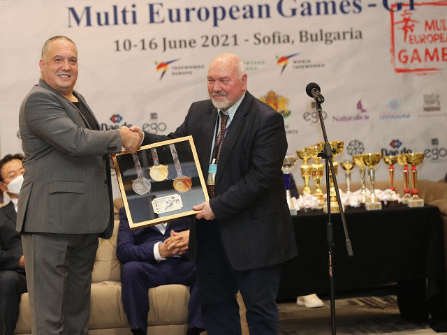 Министър Кузманов откри Мултиевропейските игри по таекуондо