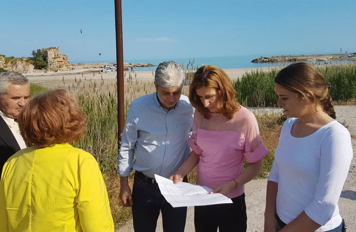 Обмисля се спиране на автомобилите в залива Болата на морето