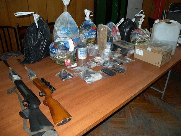 Служители на ОДМВР-Сливен неутрализираха престъпна група, занимавала се с наркопроизводство