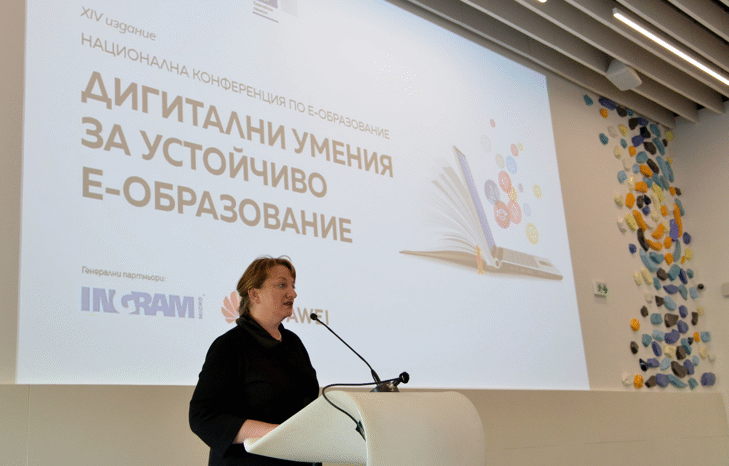 Заместник-Министър Деница Сачева: Ще Инвестираме 200 Млн. Лв. За Придобиване На Дигитални Умения От Учениците