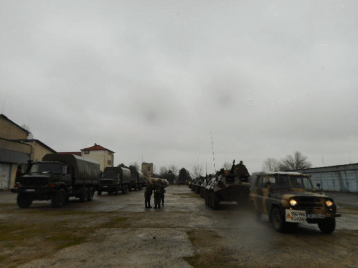 Български и американски военнослужещи повишават подготовката си в съвместно ротно тактическо учение на учебен полигон „Ново село“