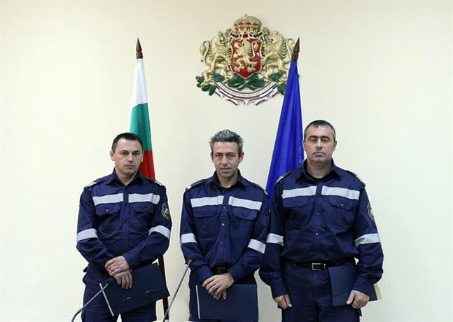 Огнеборци наградени с почетни грамоти