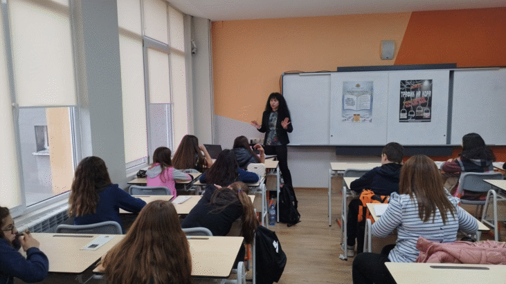 Прокурор от Районна прокуратура - Стара Загора изнесе открит урок пред ученици от СУ "Екзарх Антим I" в гр. Казанлък по Образователната програма на ВСС