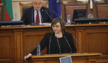 Министър Нинова: Мерките в помощ на бизнеса и подкрепа на доходите на хората са двете посоки, в които правителството работи през цялото време