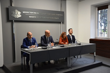 Министър Петков: През 2018 г. МТСП подготви пакет от три нови закона, с които се поставя основата на реформи в социалната сфера
