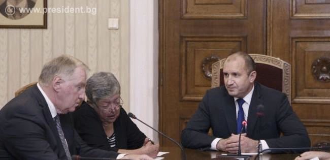 Президентът Радев: ЕС не може да бъде силен на международната сцена, ако дори една от страните в него е слабо звено Президентът Радев: ЕС не може да бъде силен на международната сцена, ако дори една от страните в него е слабо звено
