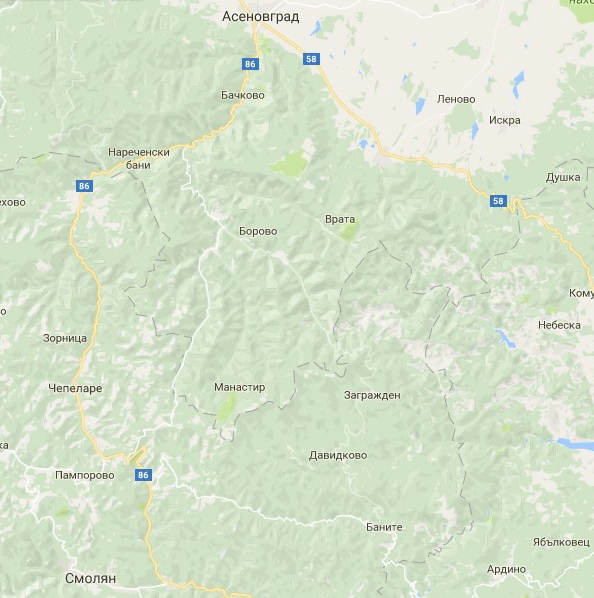 За улеснение на пътуващите към Бачковския манастир за Успение Богородично се спира обрушването на скатове по път II-86 Асеновград - Смолян