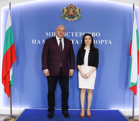 Министър Кралев проведе среща с посланика на Република Азербайджан Н.Пр. Наргиз Гурбанова