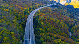 Утре от 7 ч. до 17 ч. за неотложен ремонт на настилката на моста при 35-и км се ограничава движението в посока Варна в участъка от 30-и до 47-и км на АМ „Хемус“