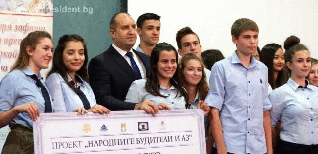 Румен Радев: В дни на безвремие будителите начертаха българското утре и поведоха народа ни към просвета, политическа и духовна свобода