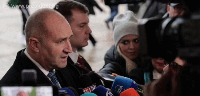 Румен Радев: Докато хазната е в ръцете на коалиция „Магнитски“, парите ни ще пълнят джобовете на техните тартори