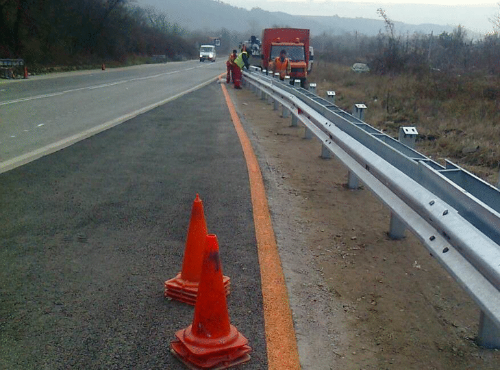 Завършват аварийно-ремонтните дейности на път Е-79 край Мурсалево