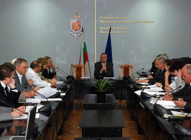 Зам.-министър Веселин Вучков представи пред браншовите организации на частния охранителен бизнес проектозакон за изменение и допълнение на ЗЧОД