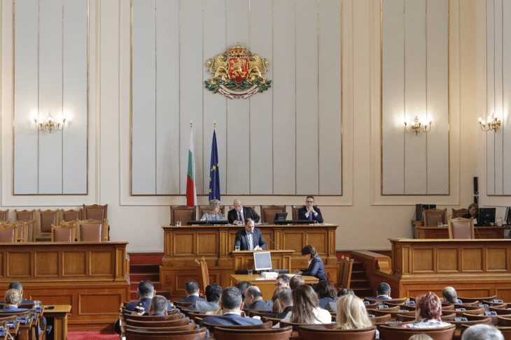 Парламентът удължи до 30 ноември срока на действие на анкетната комисия за източването на информация от НАП