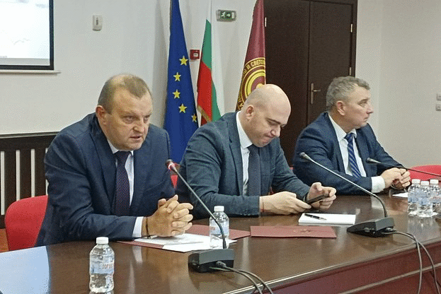 Заместник-министър Джиков: Работим активно за включване на обекти за винен и ловен туризъм в новата дигитална карта на България