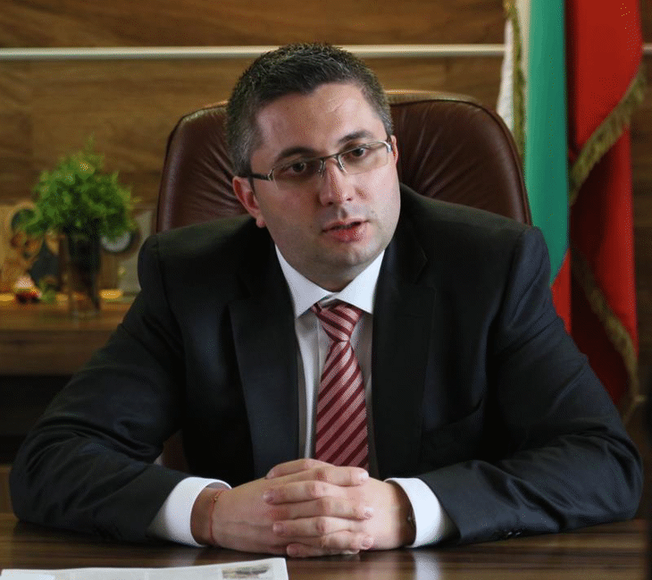 Поздравление на министъра на регионалното развитие и благоустройството Николай Нанков по случай 135 години МРРБ