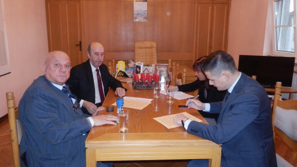 КЗП подписа споразумение за сътрудничество с неправителствена организация с цел превенция на нелоялните практики, насочени към по-възрастните граждани