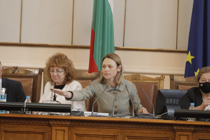 Народният представител Ива Митева беше избрана за председател на 46-ото Народно събрание