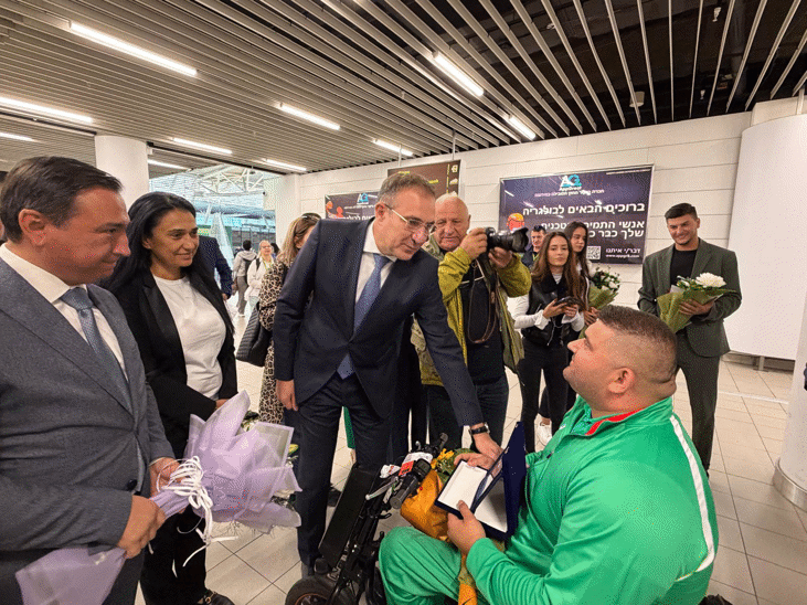 Министър Гуцанов При Посрещането На Парасветовния Шампион В Леката Атлетика: България Днес Празнува И Ружди