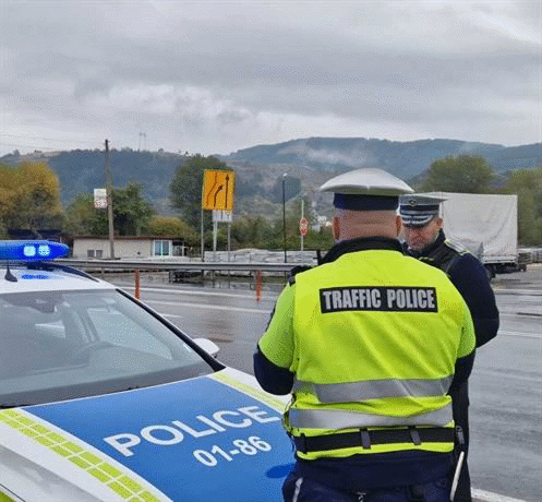 Междинни резултати от специализираната полицейска операция за спазване Закона за движение по пътищата ​