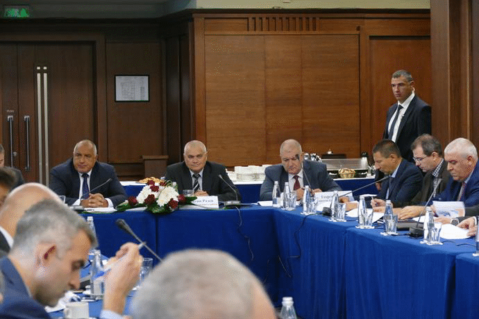 7% е делът на потребление на незаконни цигари към второто тримесечие на 2017 г. според традиционното изследване на празните опаковки