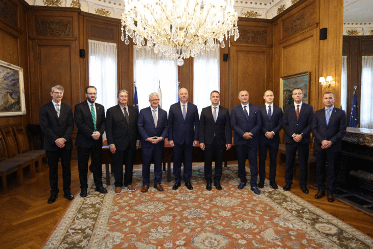 Премиерът Желязков: Подписването за проучването на редкоземни метали е изключително важно за развитието на българската минна индустрия