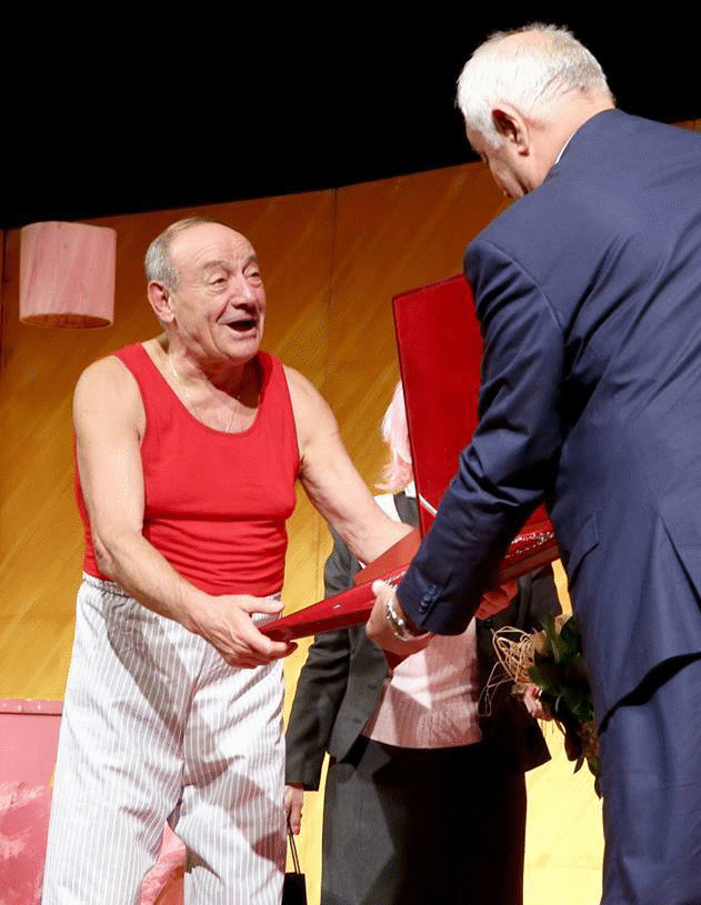 Антон Радичев С Най-Високото Отличие На Министерството На Културата