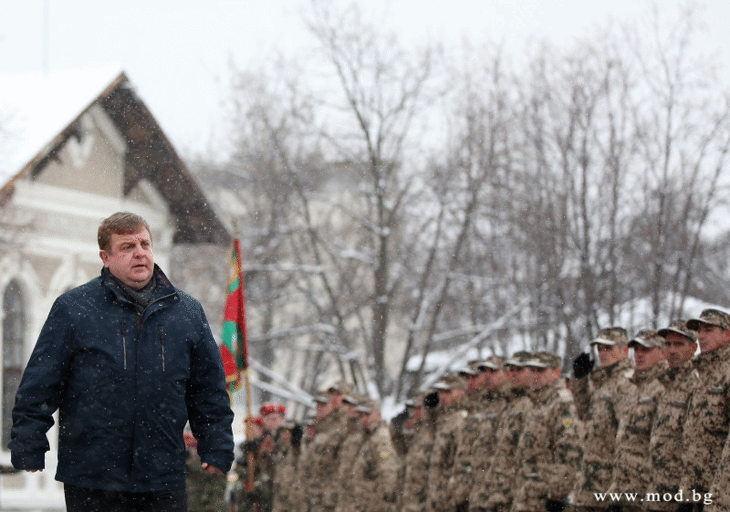 Министърът на отбраната Красимир Каракачанов: Продължавайте да доказвате вашия опит, сила и смелост в името на независимостта, териториалната цялост и благоденствието на Република България