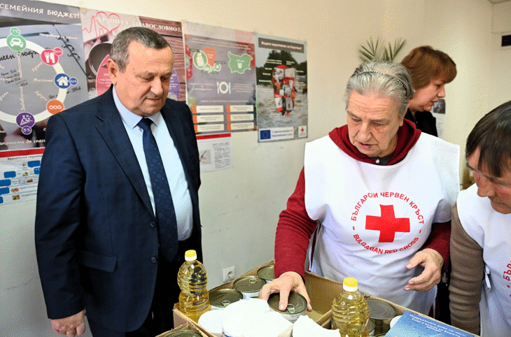 Започна Раздаването На 4700 Тона Храни За Най-Уязвимите