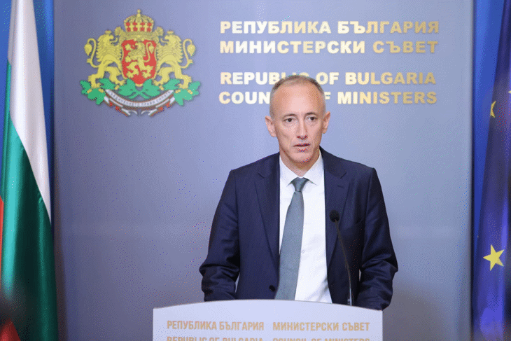 Министър Вълчев: Ще Предложа Законодателни Промени, С Които Кметовете Да Могат Да Обявяват Неучебни Дни Само След Съгласуване С Мон