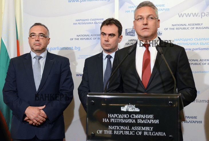 Фалстарт на деКУМонизацията: Съпругата на Валери Жаблянов изгонена от МИЕТ заради конфликт на интереси