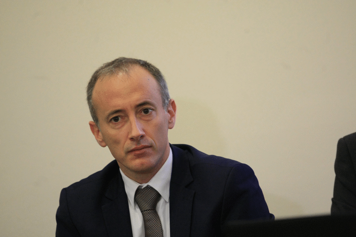 Министър Вълчев: Основна Политика На Мон Е Да Се Осигури Връзка С Пазара На Труда