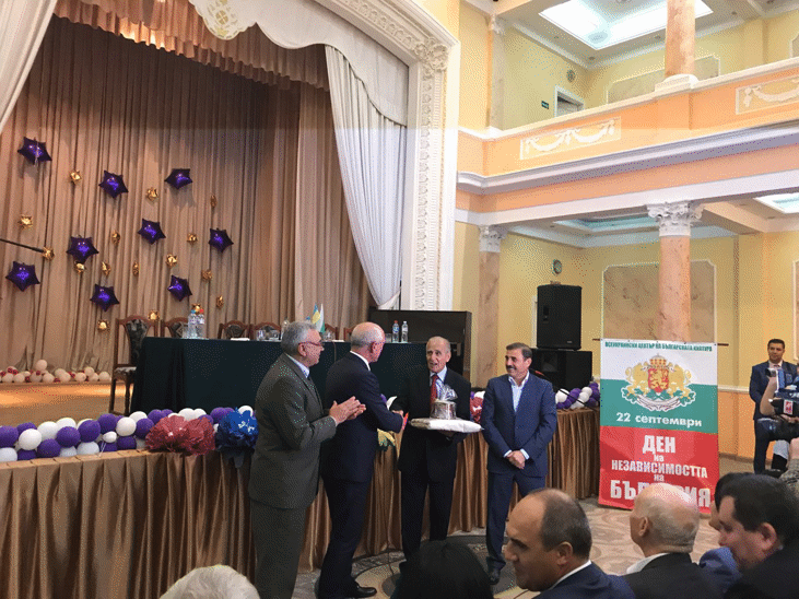 Поддържането на връзката с българите, живеещи в чужбина, и защитата на техните интереси е сред приоритетите на Народното събрание, заяви Димитър Главчев в Украйна