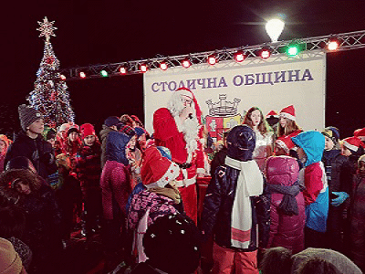 Светна коледната елха на София