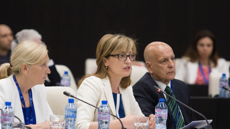 Екатерина Захариева: Без подкрепата на бизнеса политиците не могат да се справят с глобалните предизвикателства