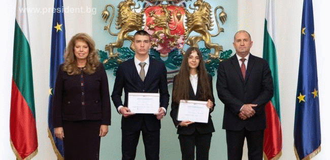 Румен Радев: Гласът на младите хора достига до президентската институция и е важно как те виждат проблемите и предизвикателствата пред България