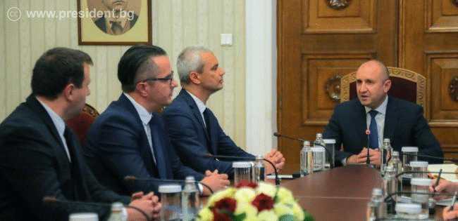 Държавният глава: От парламентарно представените партии зависи дали ще се излъчи мнозинство в рамките на този парламент