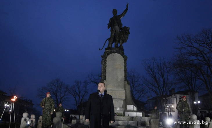 В Карлово почетоха паметта и делото на Апостола на Свободата Васил Левски