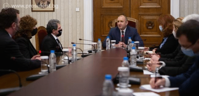 Румен Радев: Равнопоставената предизборна кампания е от изключително значение, за да бъде следващият парламент реално отражение на волята на българите