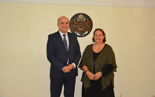 Министър Петков се срещна с държавния секретар на германската провинция Баден-Вюртемберг Тереза Шопер