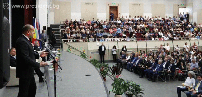 Румен Радев: България, Австрия и Румъния трябва да обединят усилията си, за да върнат Дунавския регион във фокуса на ЕС