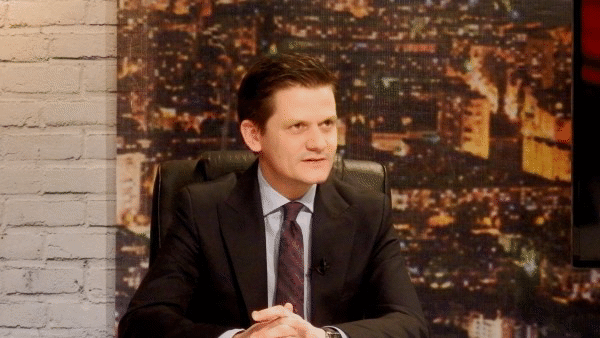 Димитър Маргаритов: „Пакети с безплатни есемеси биха решили въпроса с по-скъпите съобщения на кирилица”