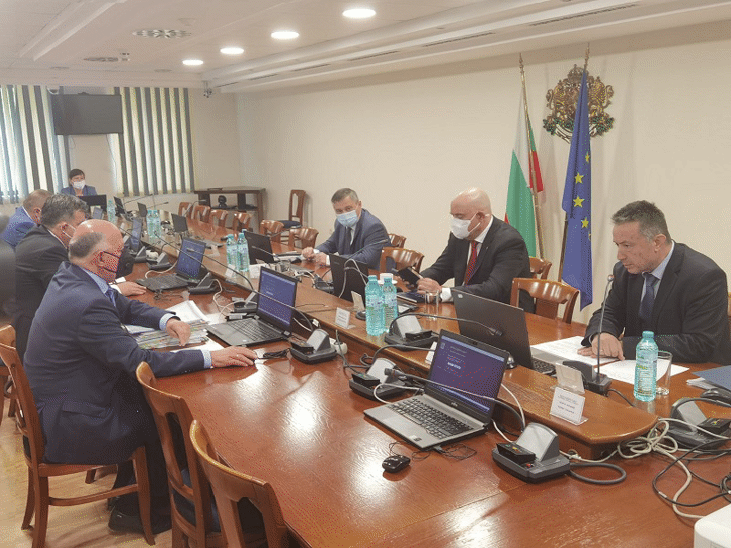 Пленумът на ВСС прие Декларация, във връзка с внесени в 45-ото Народното събрание проект на ЗИД на ЗСВ и проект на ЗИД на НПК, и Декларацията на Прокурорската колегия на ВСС от 29.04.2021 г.
